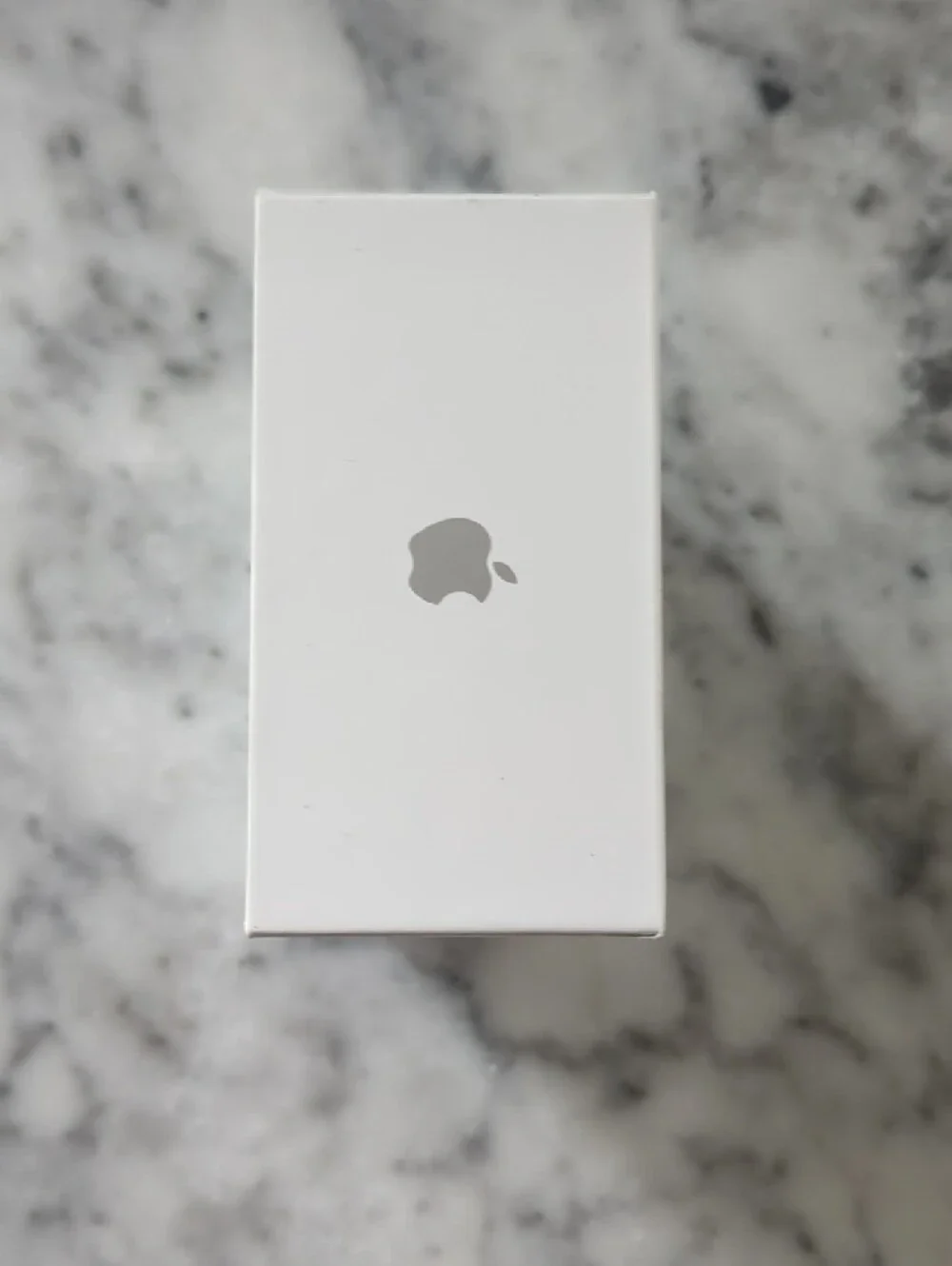 NWT! Sealed in box! Never Used! Apple AirPods Pro Wireless Earbuds in White